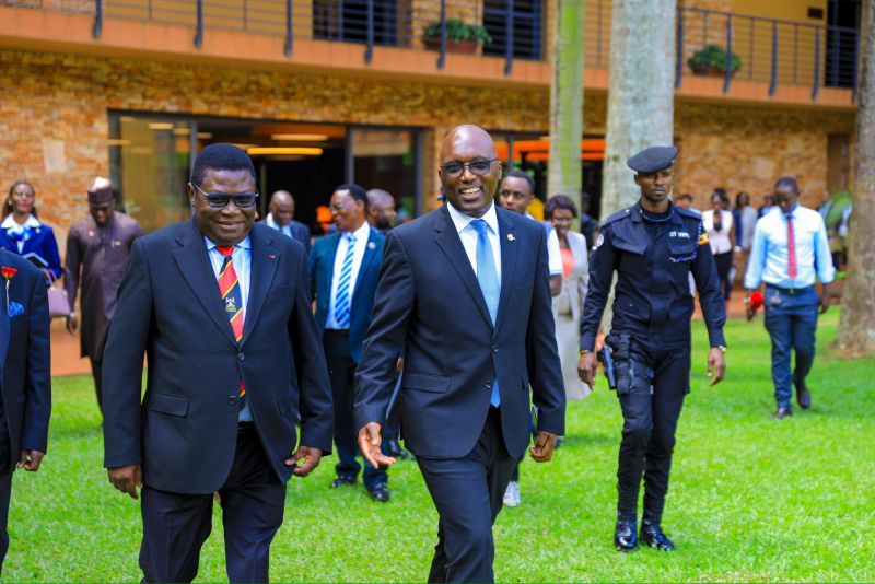 Image for the Tweet beginning: Earlier today, the Minister of